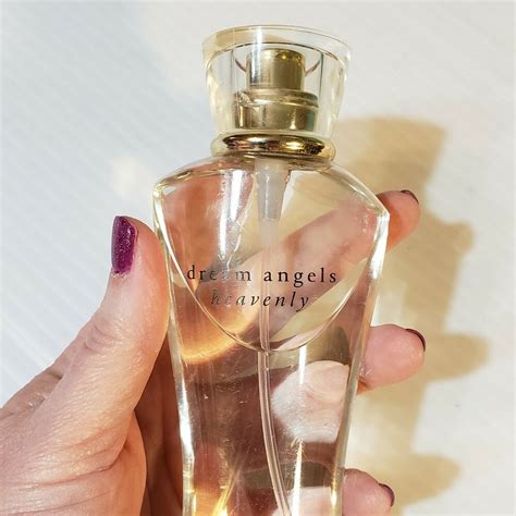 perfume angel mist victoria secrets.